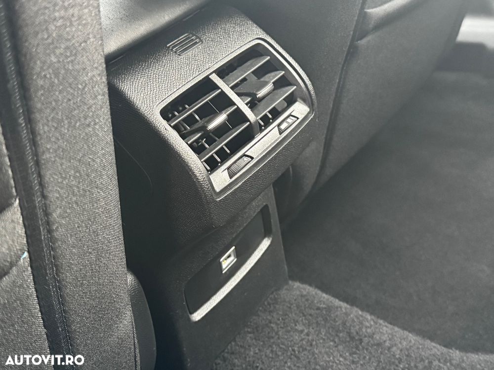 Citroën C4 PureTech 130 Stop&Start EAT8 SHINE - 25