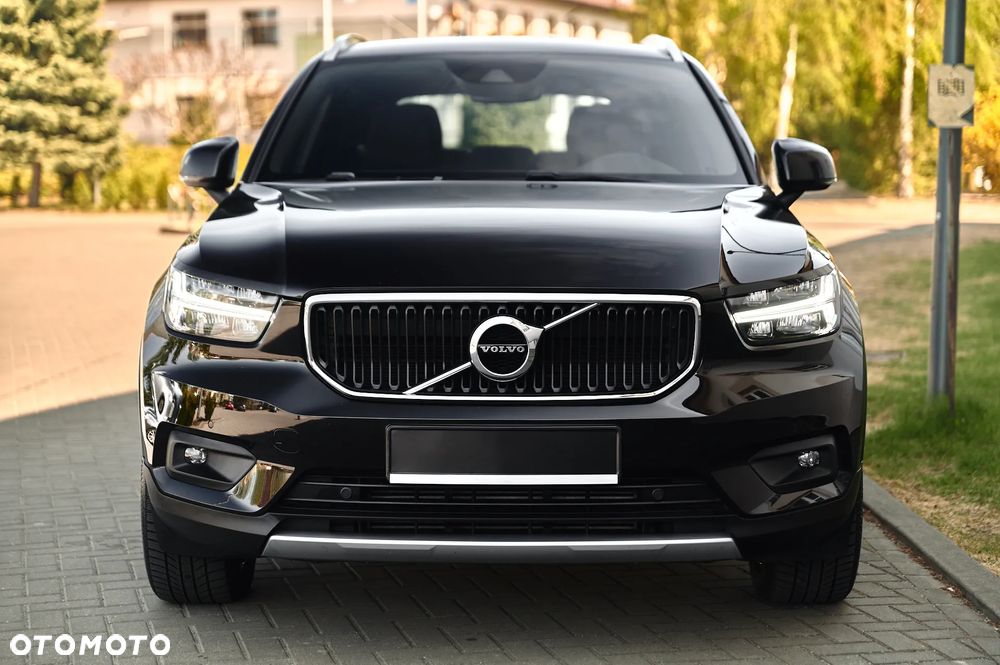 Volvo XC 40 T3 Momentum Pro - 11