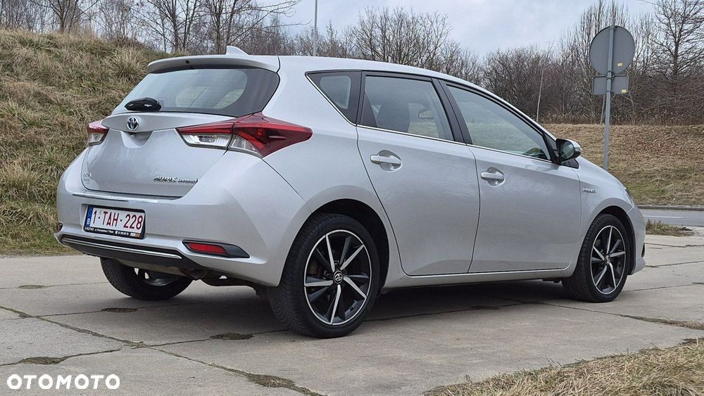 Toyota Auris - 3