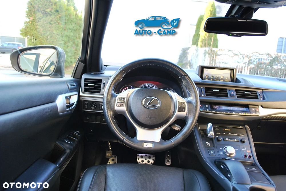 Lexus CT 200h F Sport - 24