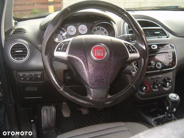 Fiat Punto Evo - 15