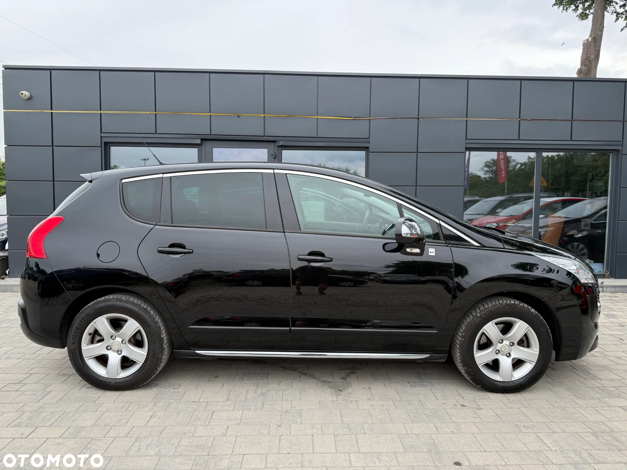 Peugeot 3008 Hybrid4 - 23