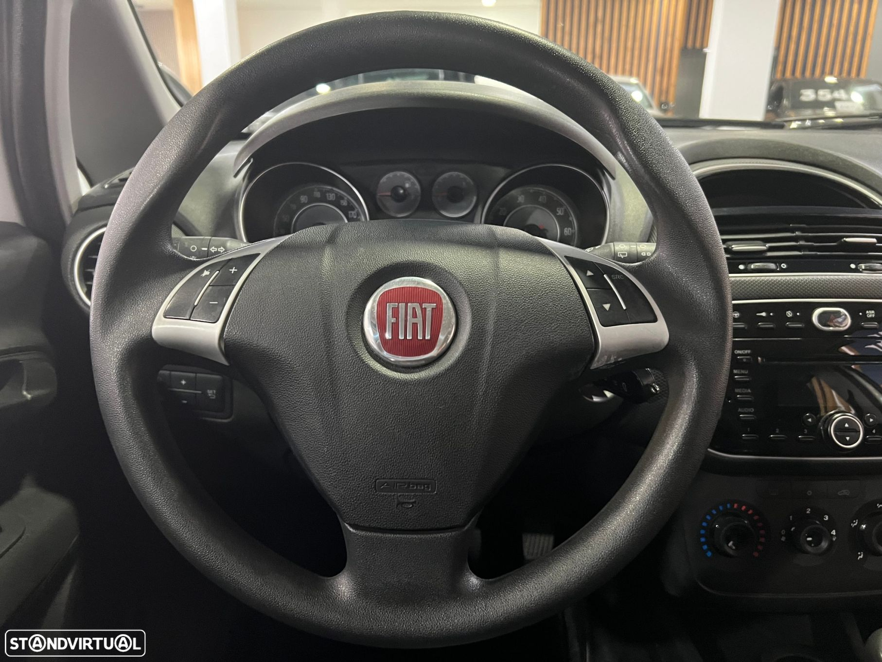 Fiat Punto 1.2 Lounge Start&Stop - 10