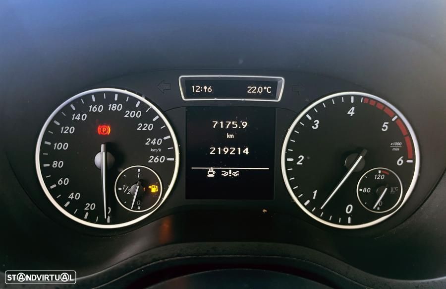 Mercedes-Benz B 180 CDI BlueEFFICIENCY - 10