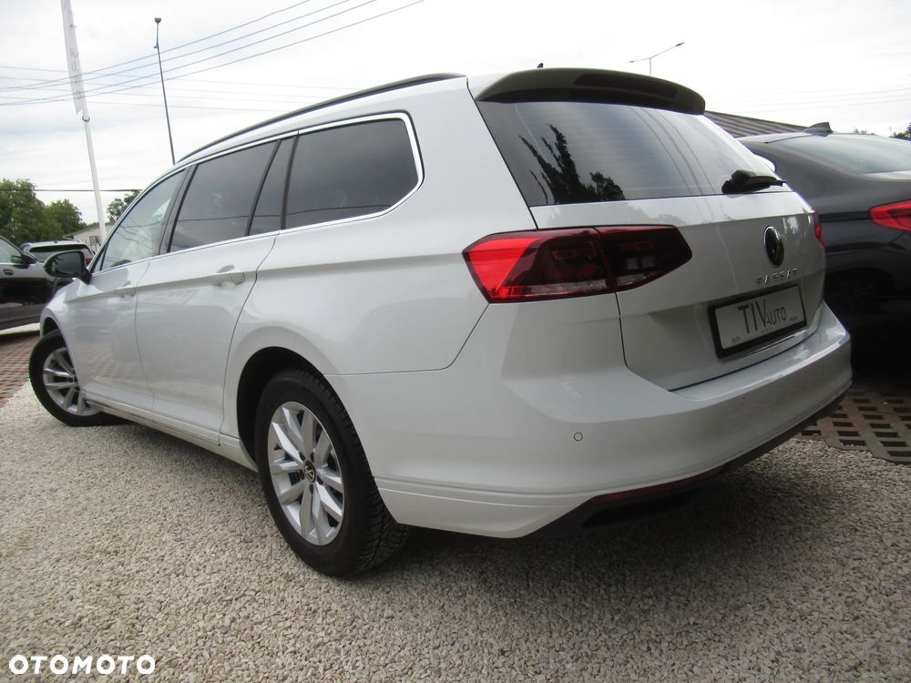 Volkswagen Passat 1.5 TSI EVO Business - 4