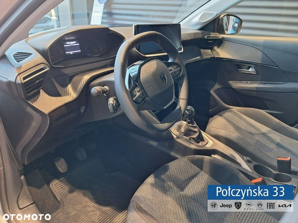 Peugeot 208 - 19