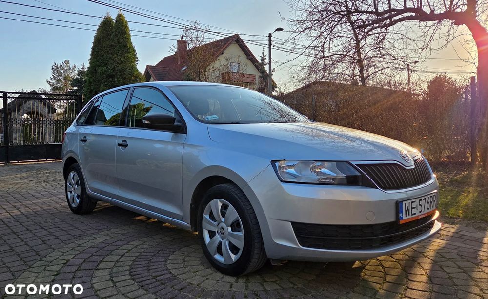 Skoda RAPID 1.2 TSI Active - 6