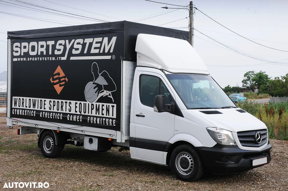 Mercedes-Benz Sprinter - 2