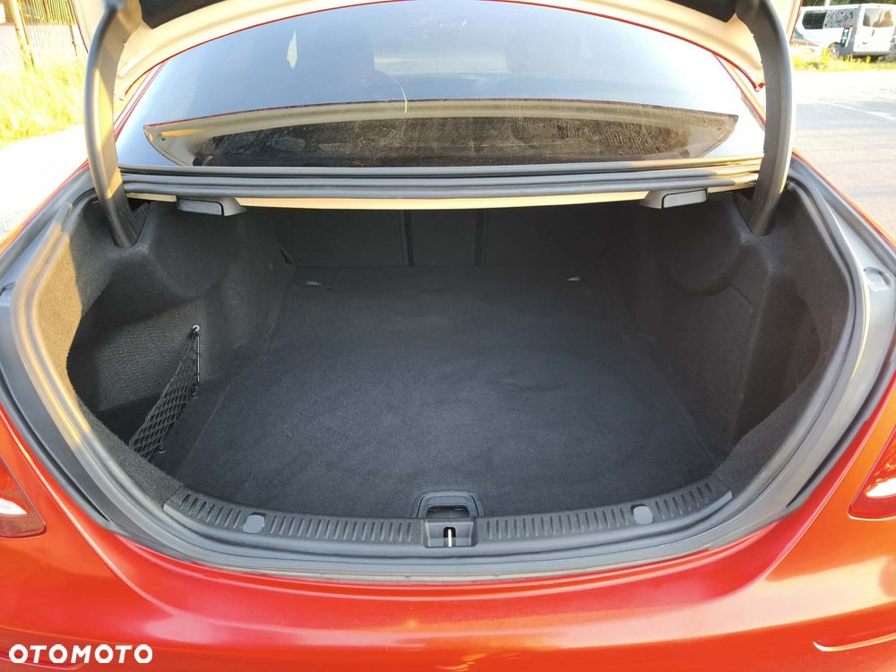 Mercedes-Benz Klasa E 220 d 9G-TRONIC Avantgarde - 10