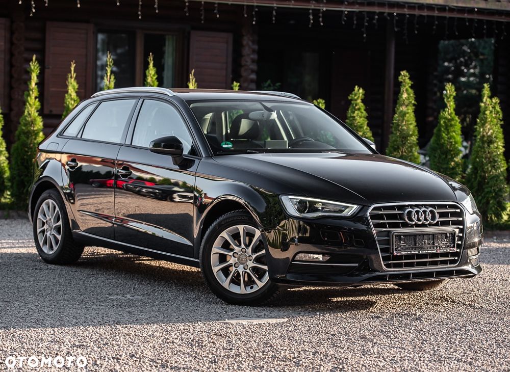 Audi A3 Sportback 1.6 TDI Attraction - 5