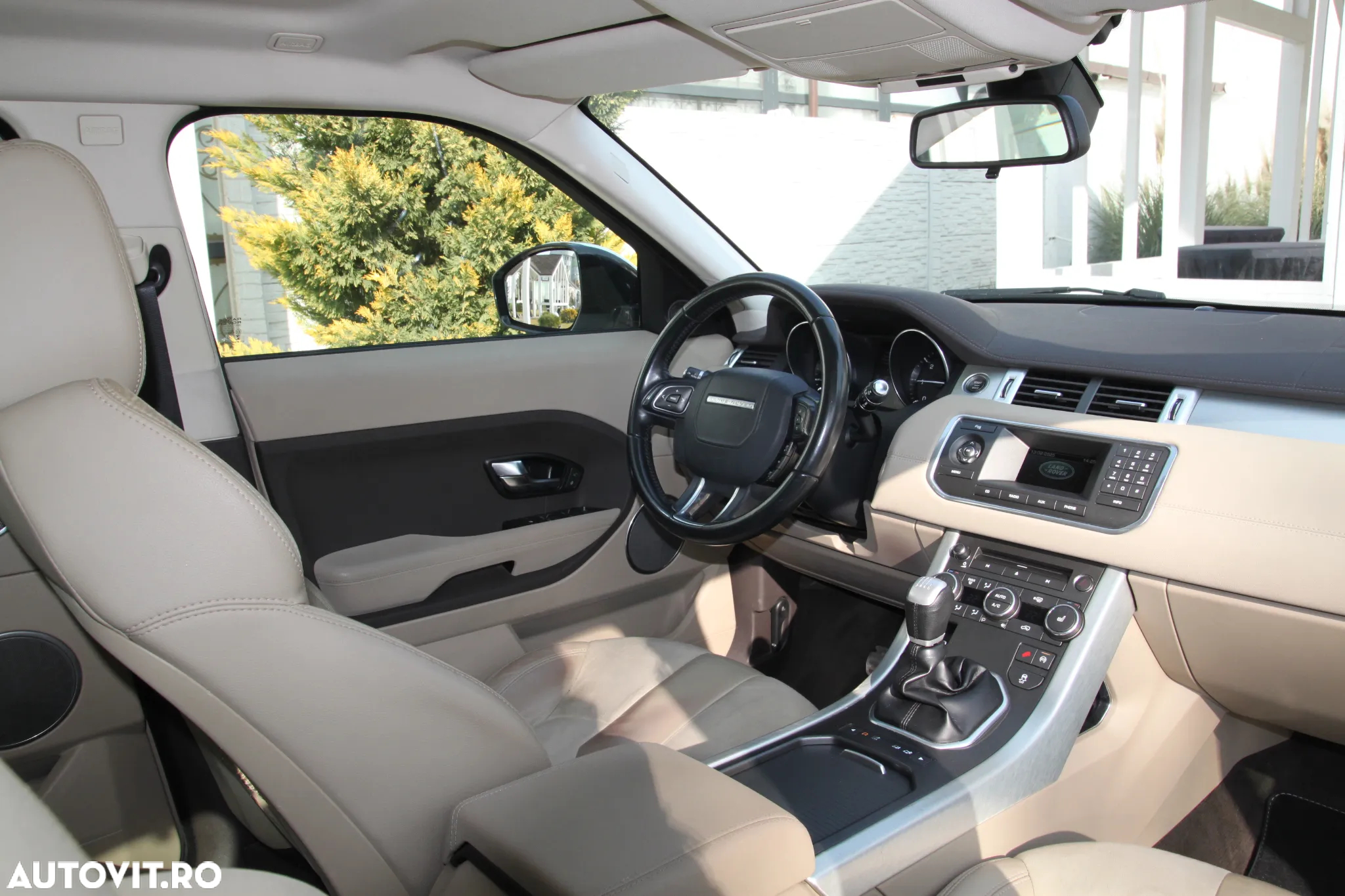 Land Rover Range Rover Evoque 2.2 TD4 Pure Tech - 4