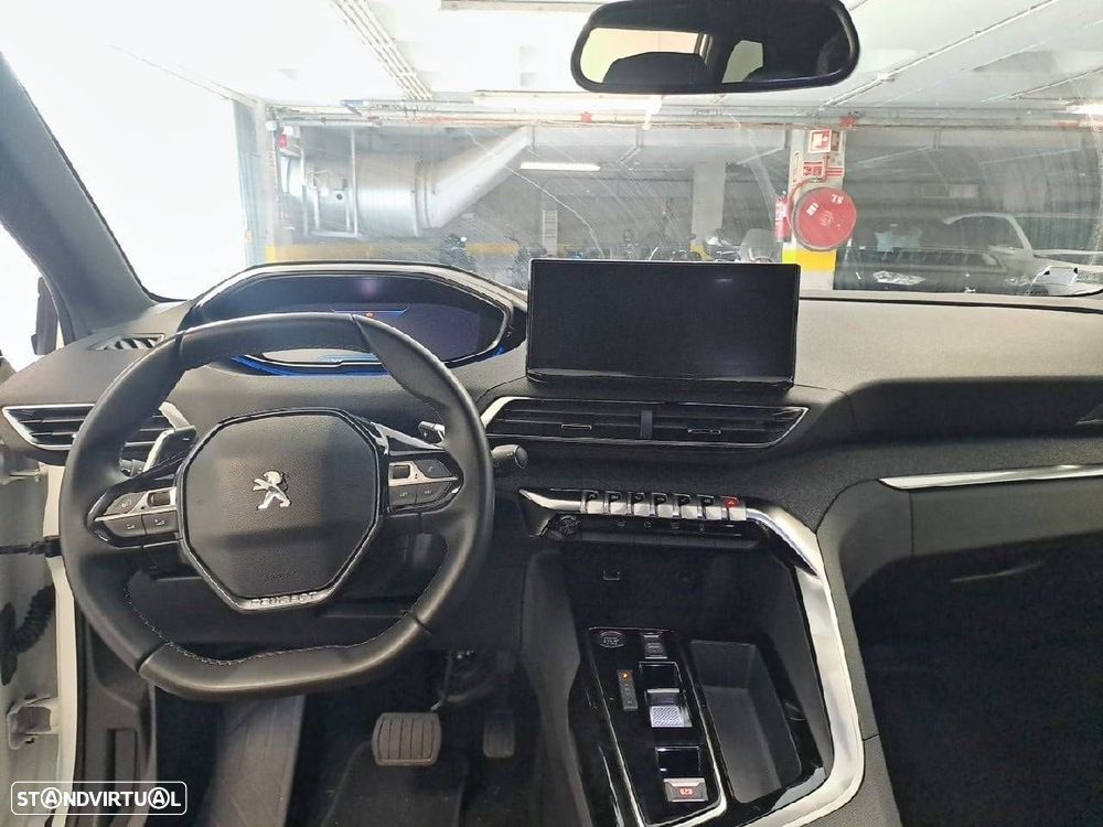 Peugeot 5008 1.2 Hybrid Allure Pack e-DCS6 - 8