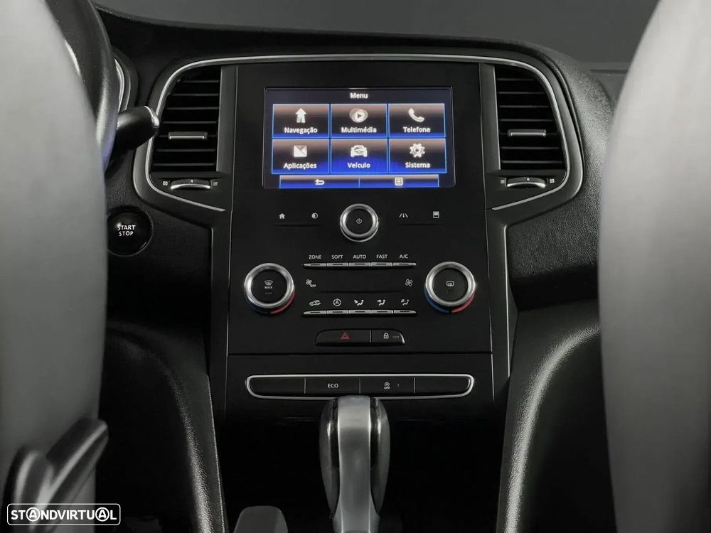 Renault Mégane Sport Tourer - 11