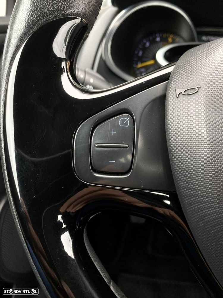 Renault Clio Sport Tourer 1.5 dCi Dynamique S - 20