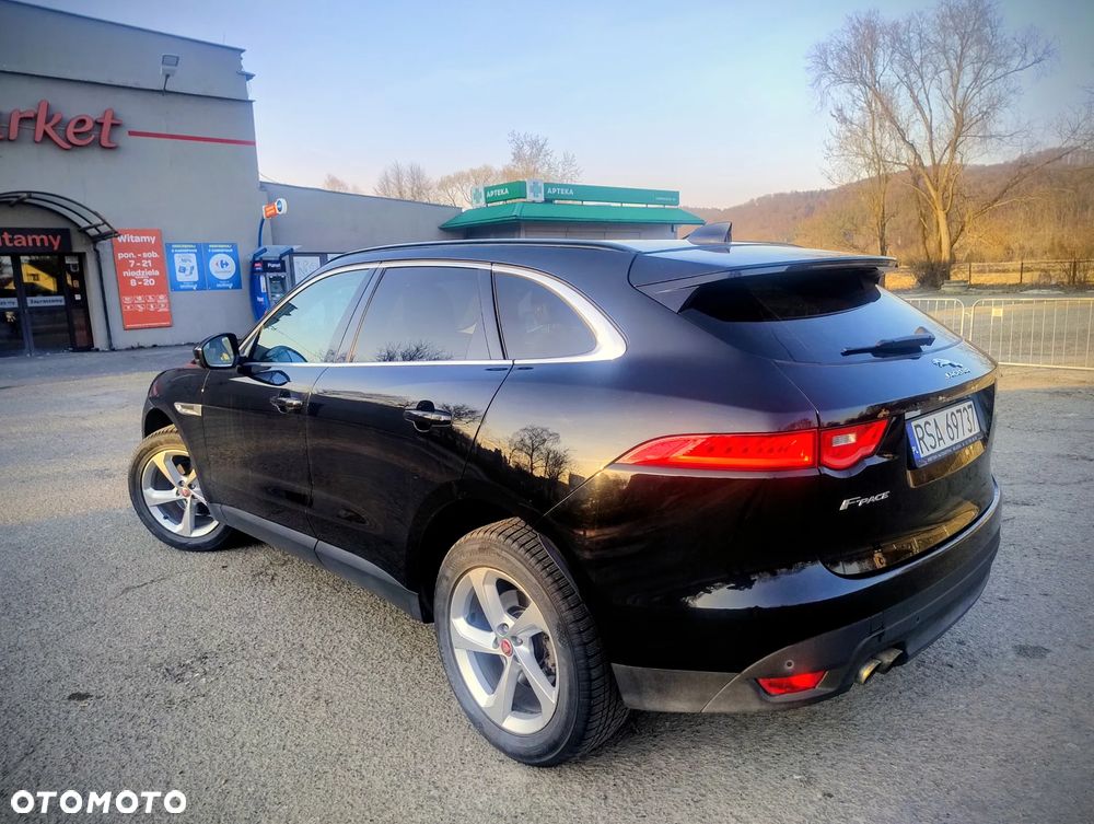 Jaguar F-Pace 2.0 i4D AWD Prestige - 2