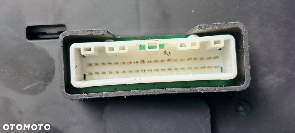 LICZNIK ZEGAR RENAULT MAXITY - 6