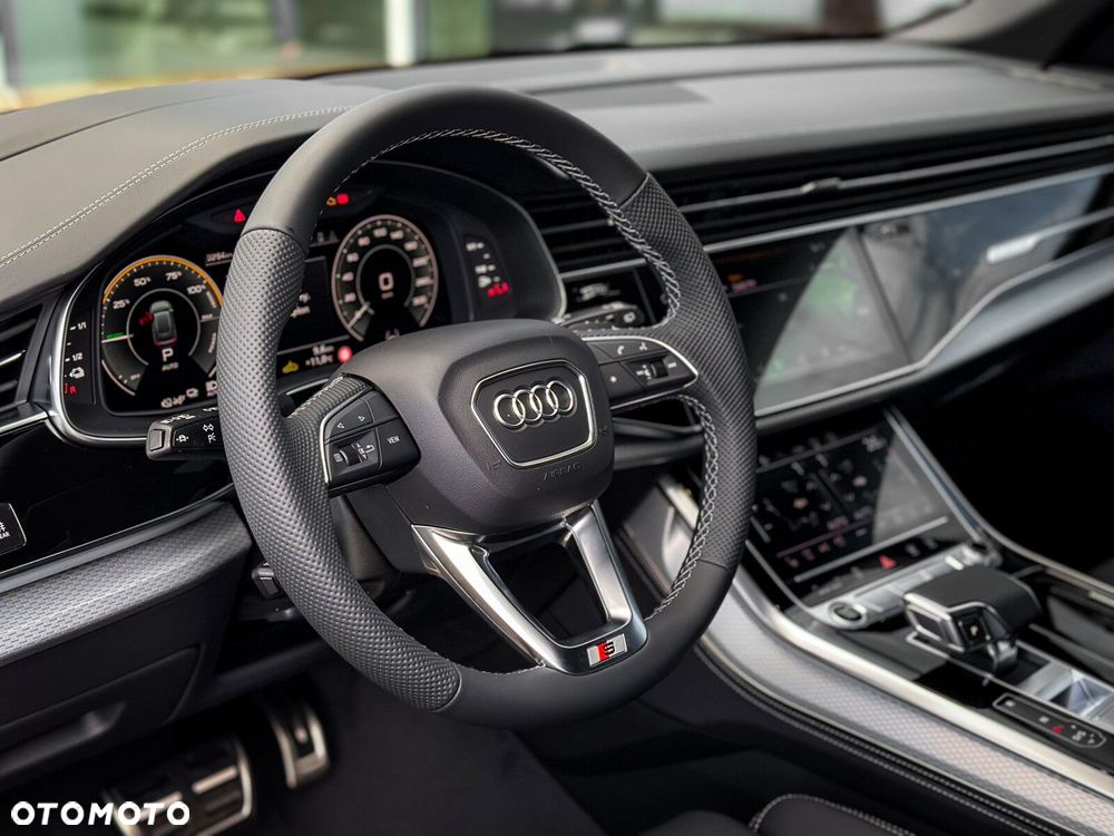 Audi Q8 - 20
