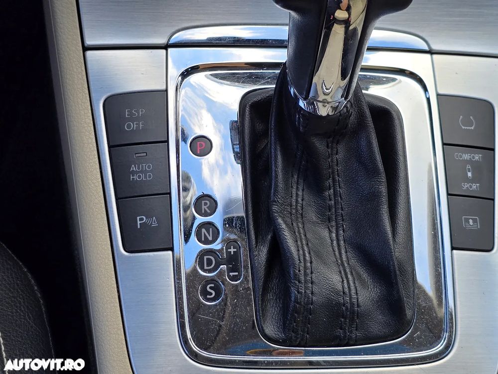 Volkswagen Passat CC 2.0 TDI DSG BMT - 16