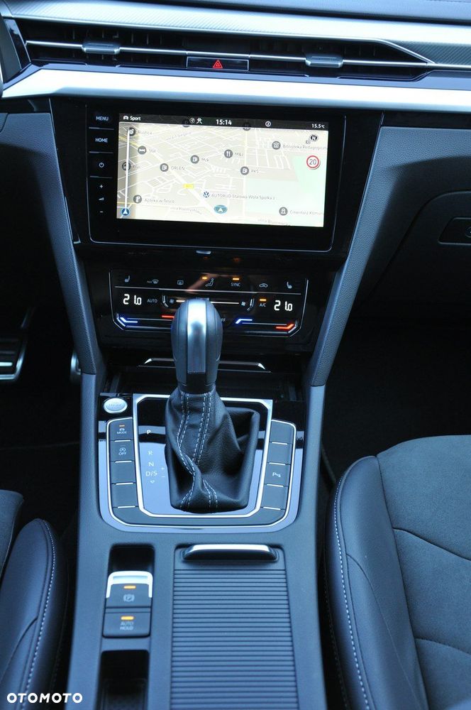 Volkswagen Arteon 2.0 TSI DSG R-Line Edition - 25