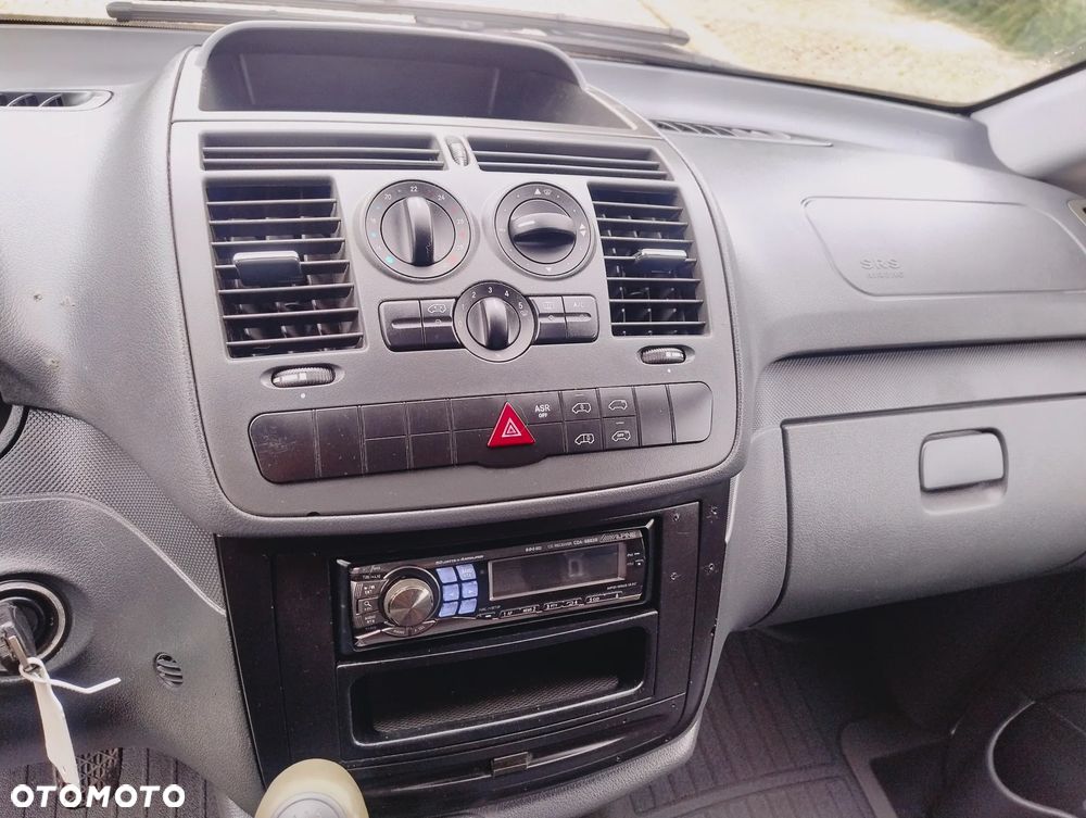 Mercedes-Benz Vito - 11