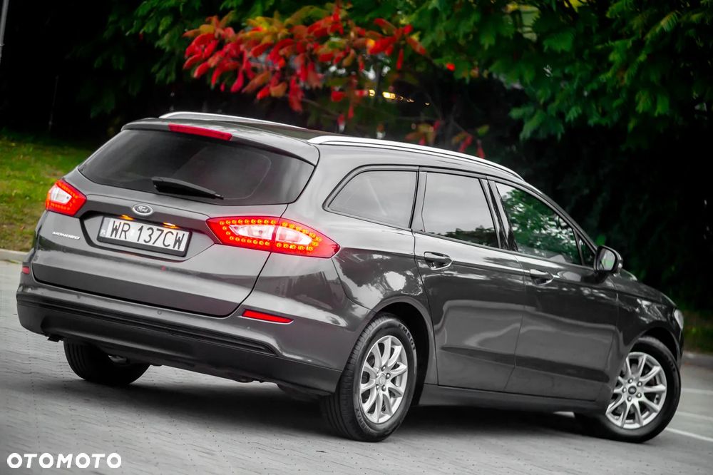 Ford Mondeo Turnier 2.0 TDCi Start-Stopp PowerShift-Aut Trend - 4