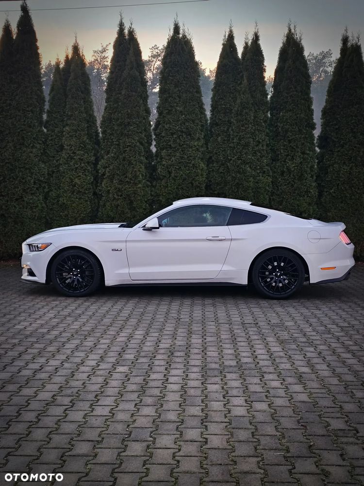 Ford Mustang 5.0 V8 GT - 16