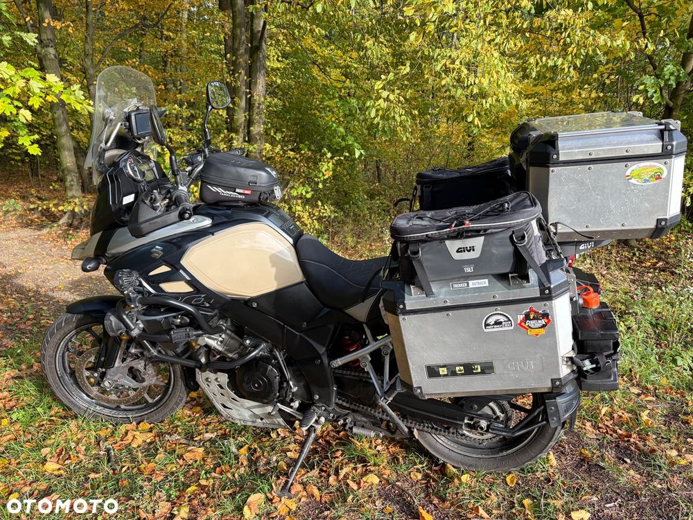 Suzuki V-STROM - 4