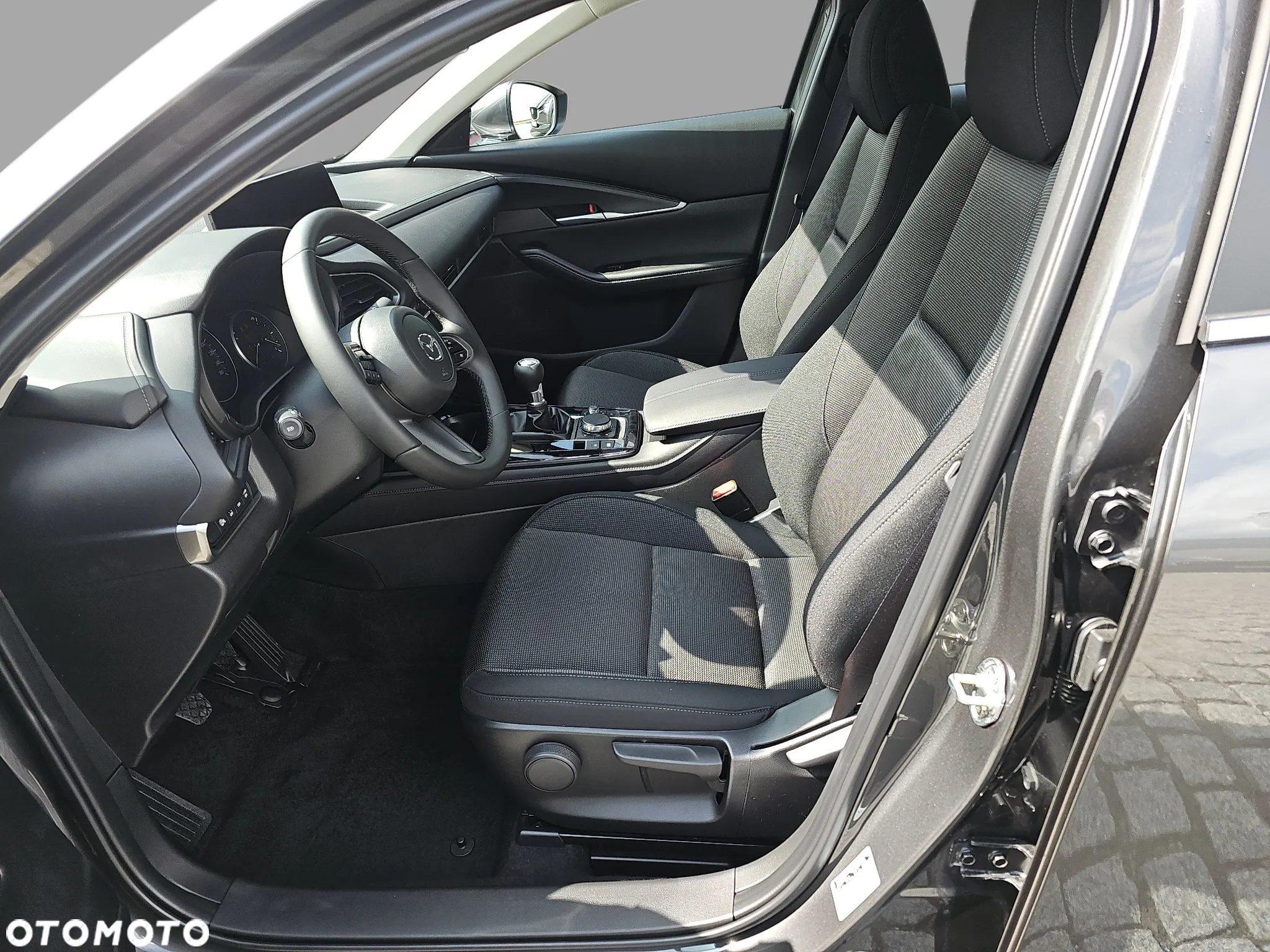 Mazda CX-30 - 11