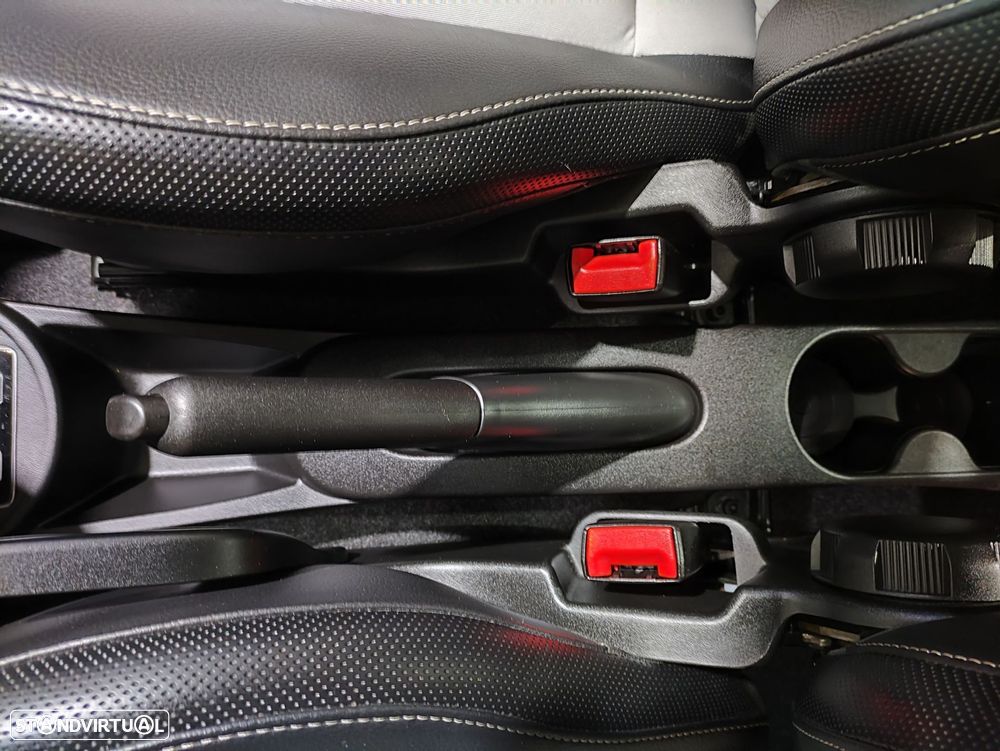 Fiat 500C 1.0 Hybrid Dolcevita - 25