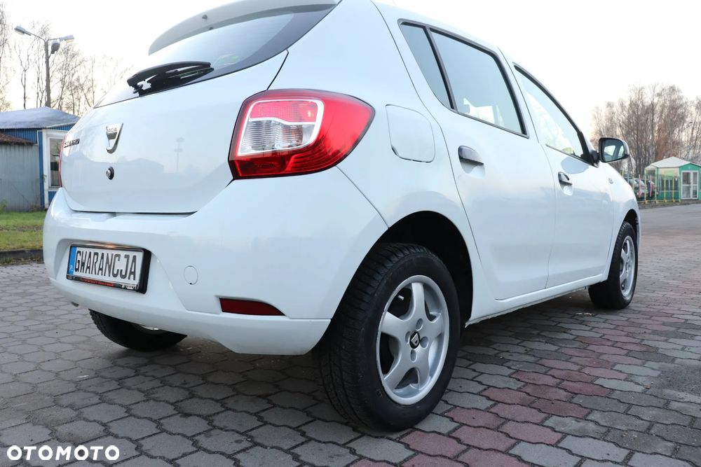 Dacia Sandero dCi 90 Laureate - 3