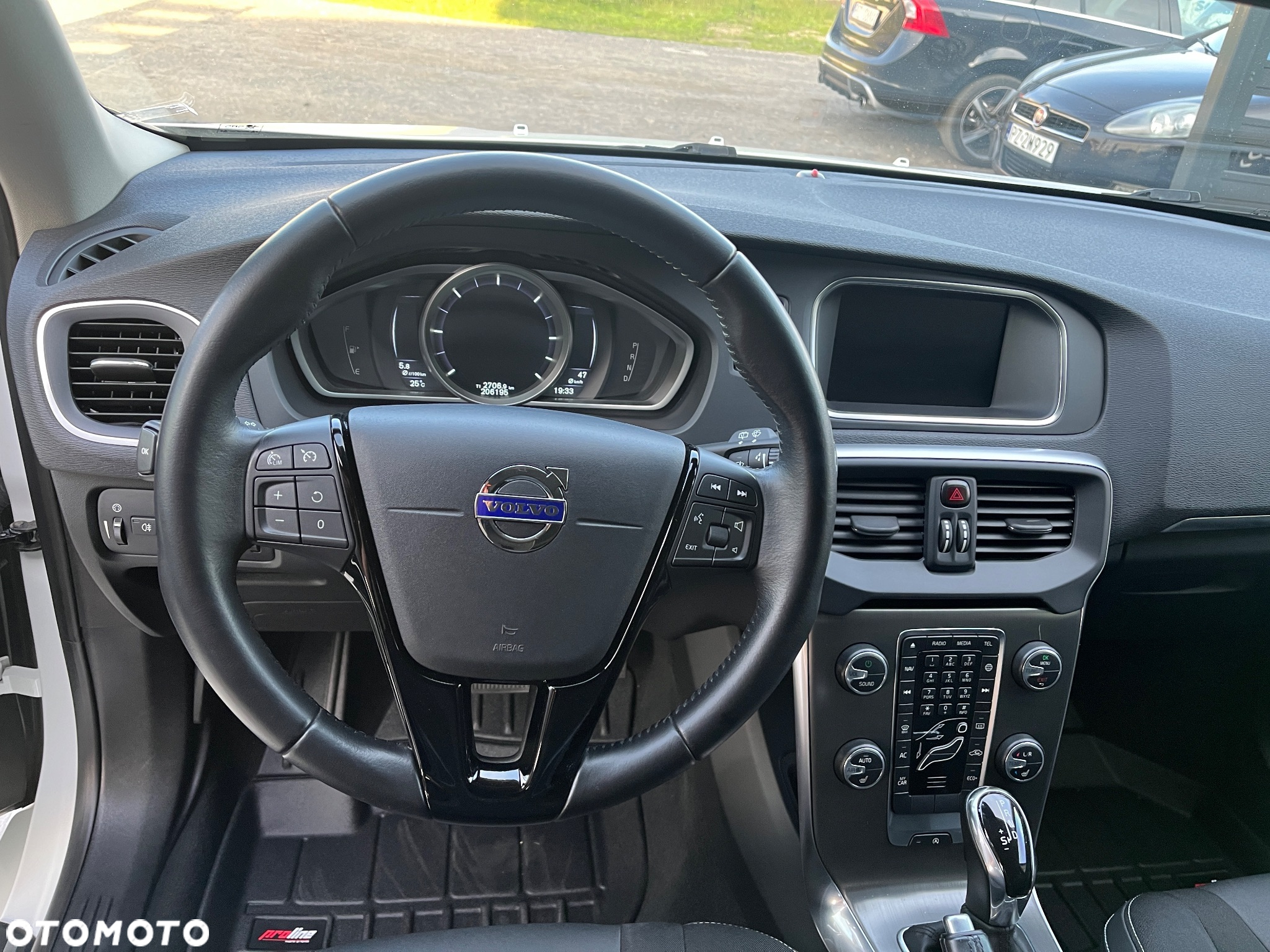 Volvo V40 D2 Drive-E Dynamic Edition - 34