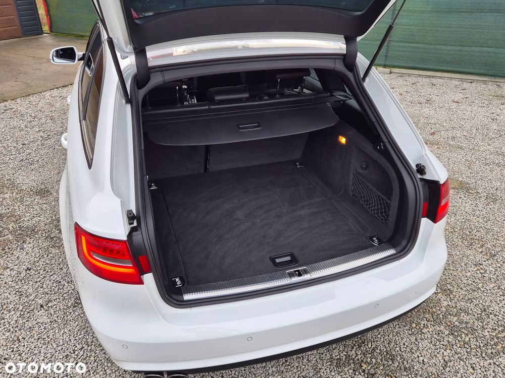 Audi A4 Avant 2.0 TDI DPF S line Sportpaket - 27