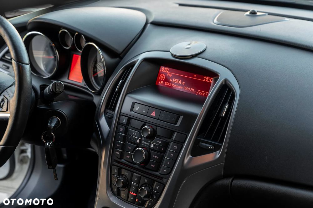 Opel Astra 1.4 Turbo Automatik Cosmo - 26