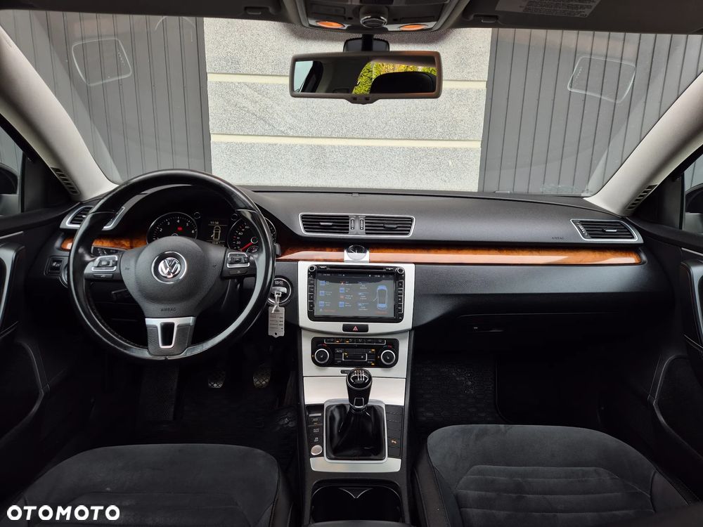 Volkswagen Passat 1.8 TSI Highline - 8