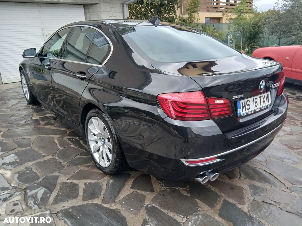 BMW Seria 5 530d xDrive - 5