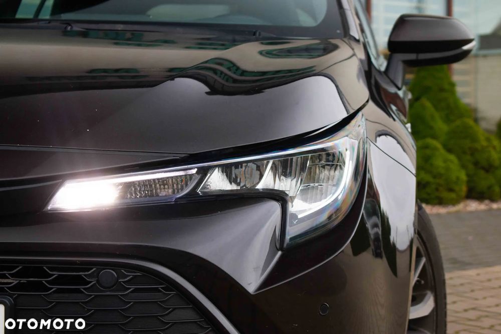 Toyota Corolla 1.8 Hybrid Selection - 4