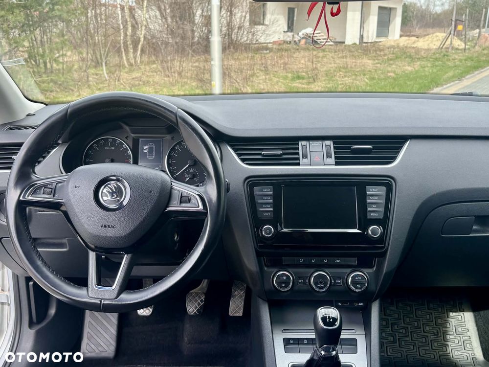 Skoda Octavia 1.6 TDI Edition - 17