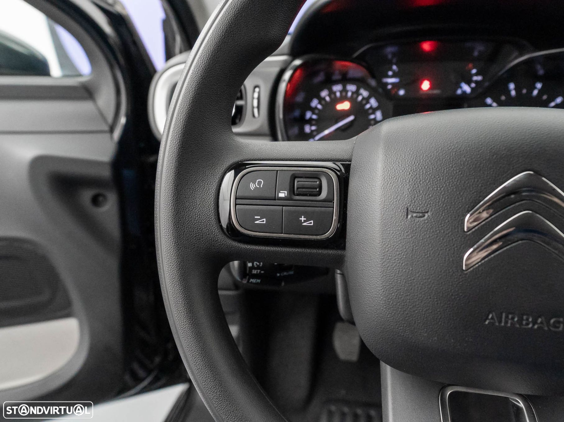 Citroën C3 1.2 PureTech Shine Pack - 22