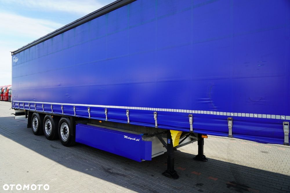 Schmitz Cargobull FIRANKA / STANDARD / OŚ PODNOSZONA / DACH PODNOSZONY  / KOSZ NA PALETY / - 11