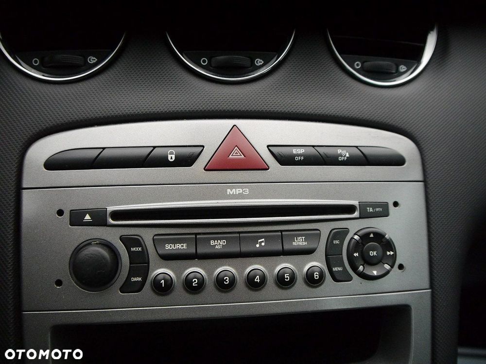 Peugeot 308 1.6 Premium - 21