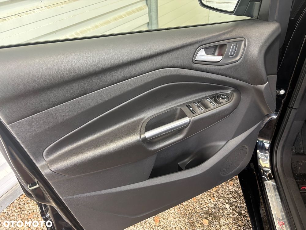 Ford Kuga 2.0 TDCi AWD ST-Line Black - 22