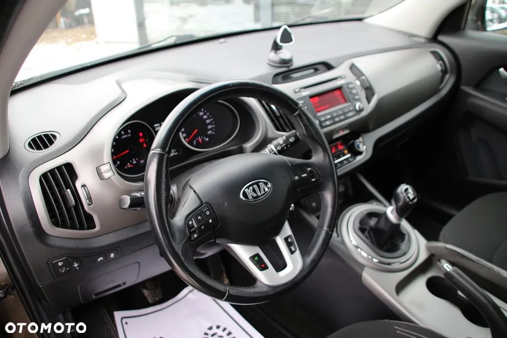 Kia Sportage 1.7 CRDI 2WD ISG Dream-Team Edition - 20