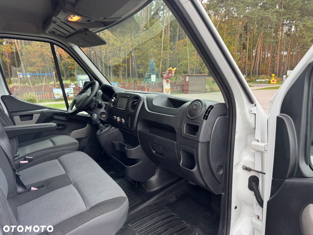 Renault Master - 10