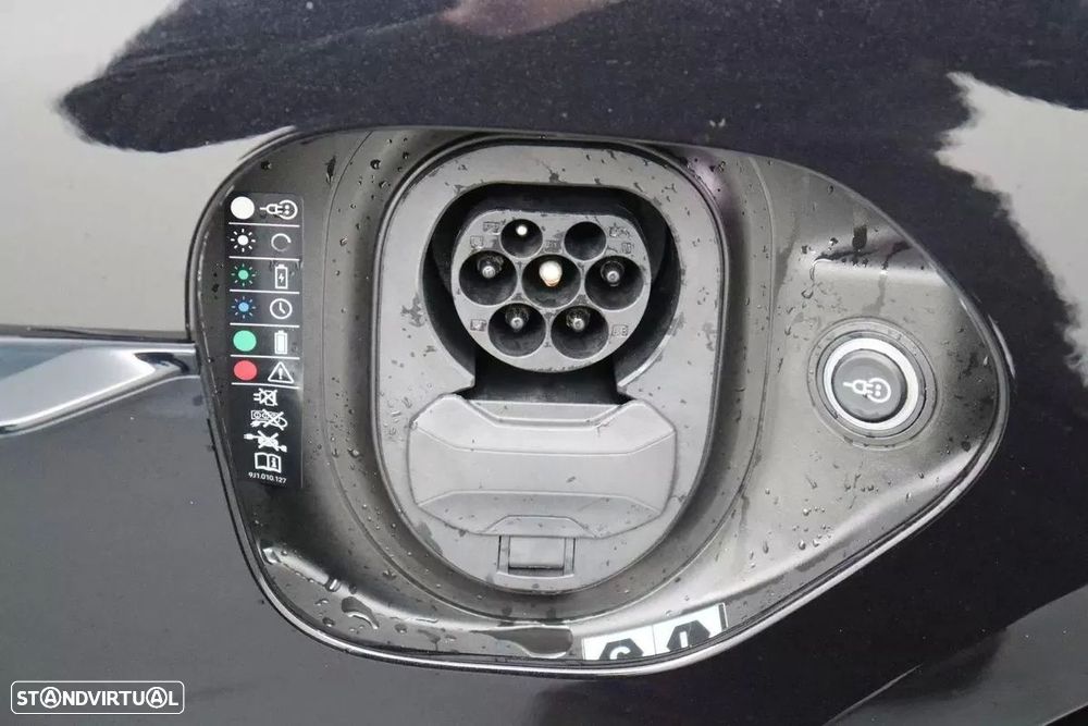 Porsche Taycan Sport Turismo Turbo - 14