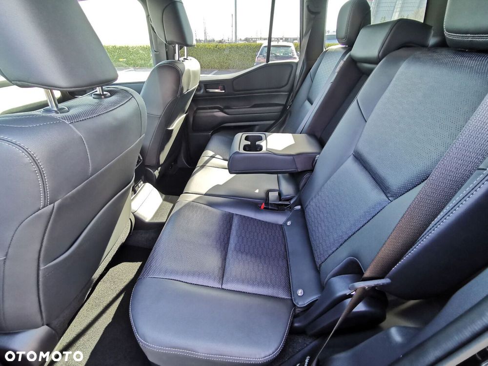 Toyota Land Cruiser LC 2.8 D-4D Executive - 12