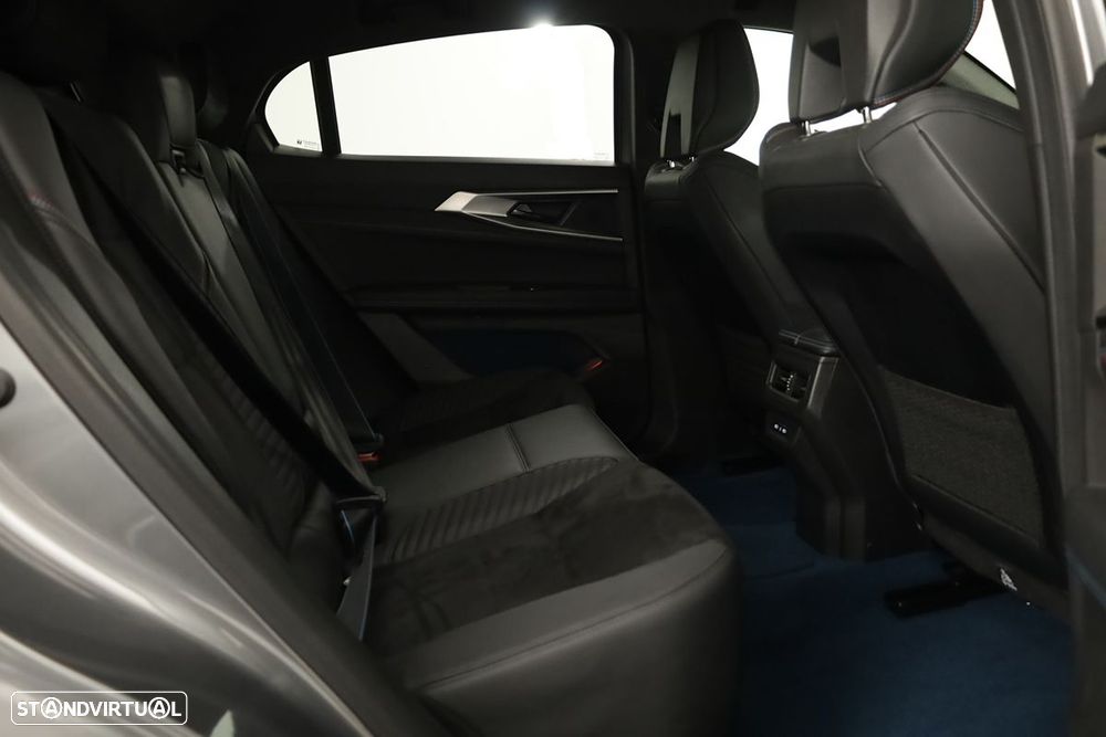 Renault Rafale 1.2 Hyper Hybrid E-Tech Esprit Alpine - 23