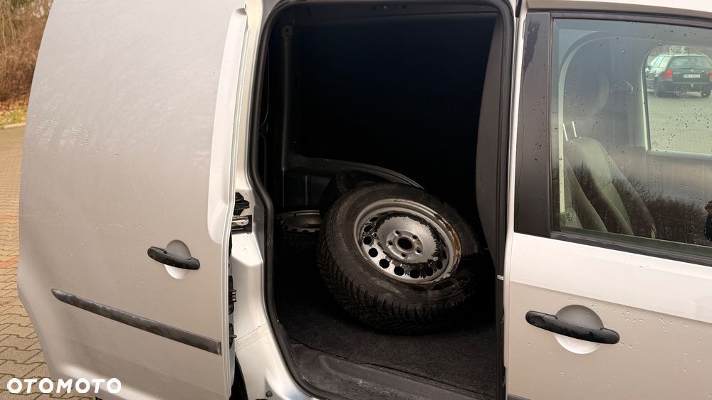 Volkswagen Caddy - 8