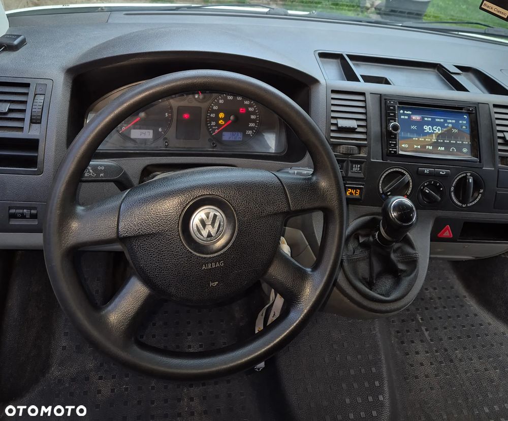 Volkswagen Transporter - 6