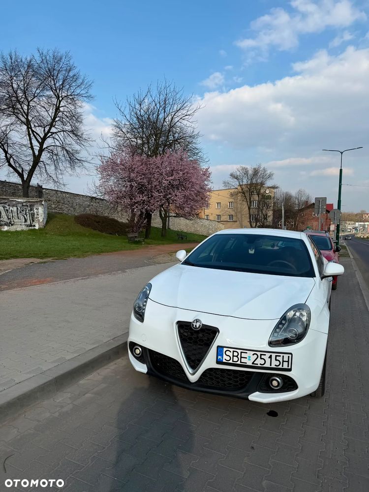 Alfa Romeo Giulietta 1.6 JTDM - 2