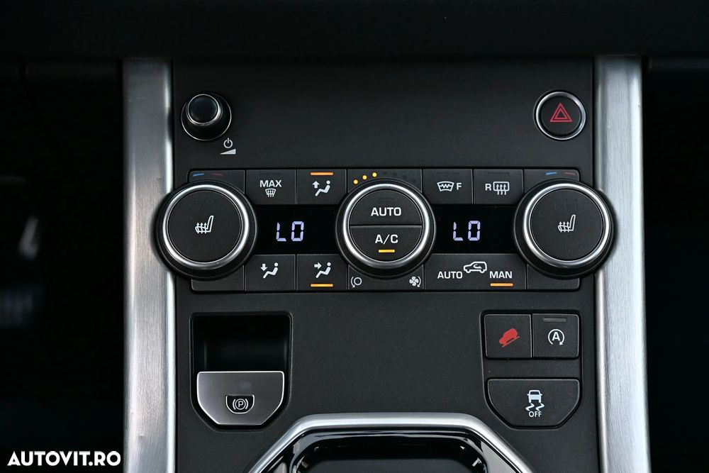 Land Rover Range Rover Evoque 2.0 D150 R-Dynamic SE - 32